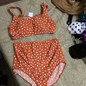 Beach Bump two piece maternity orange/peach polka dot swim suit size large NWT